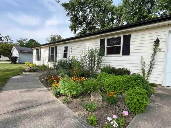 3522 Paddock Ct, Fort Wayne, IN 46804