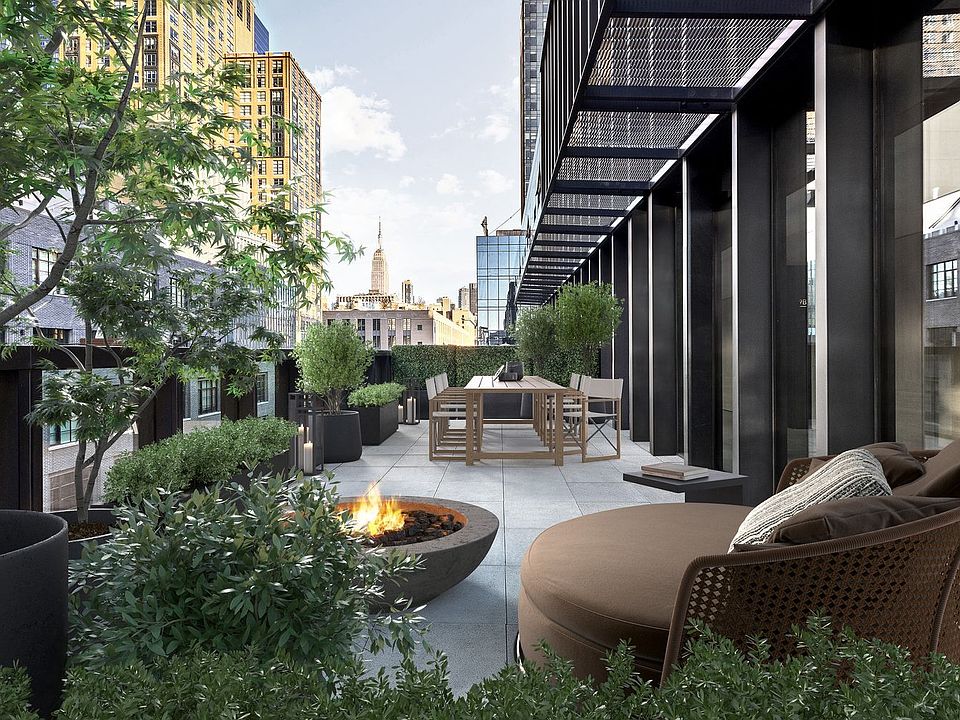 1st image of 522 W 29th St #9B