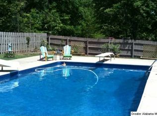 1713 Cherry Cir, Anniston, AL 36207