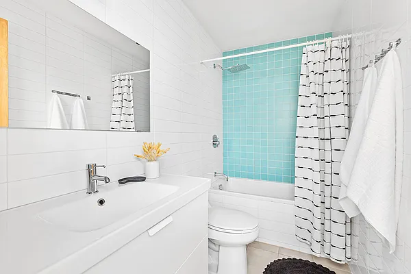 Sold by Compass | media 10