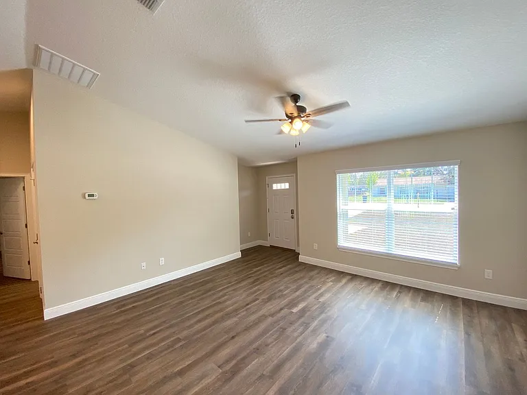 7 Bahia Pass Dr — Photo 5