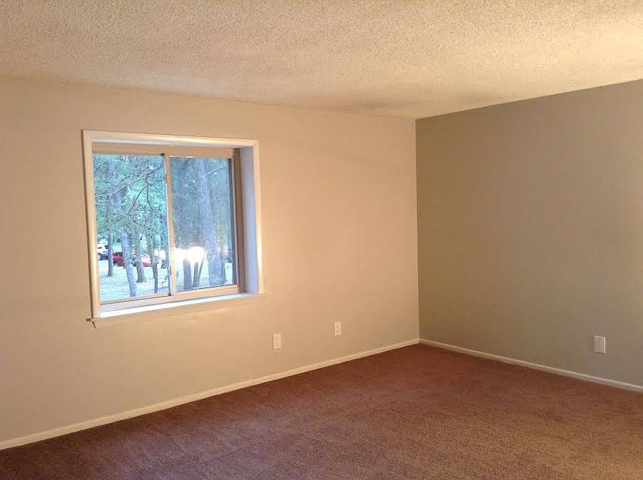2nd image of 23 Cottage Gate Rd #A