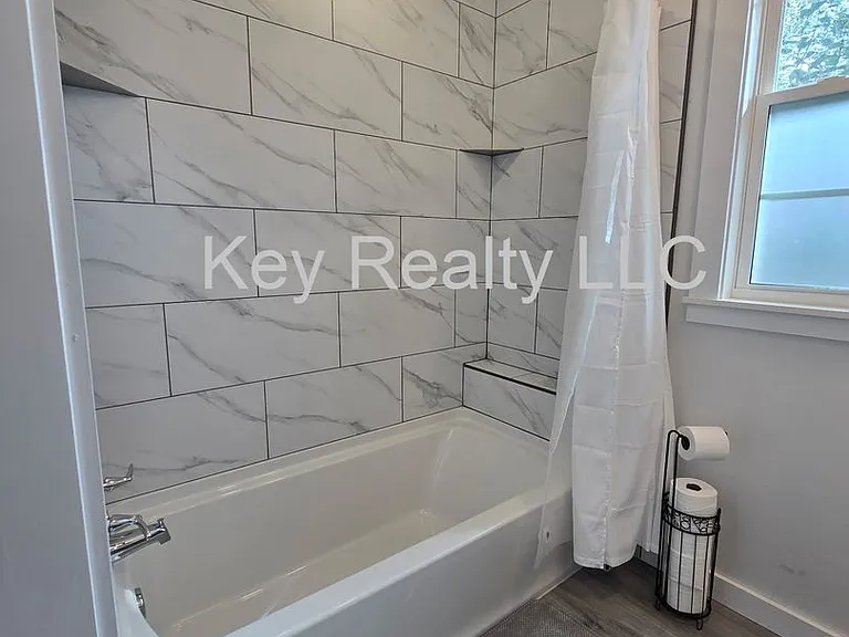 2608 Horseshoe Dr — Photo 9