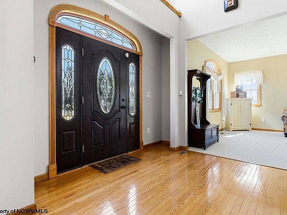 5th image of 4273 Wexford Way