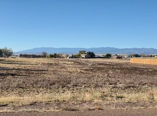764 W Calle Allegre Dr, Pueblo, CO 81007