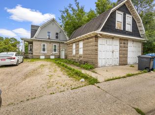 2800 Cedar Ave S, Minneapolis, MN 55407