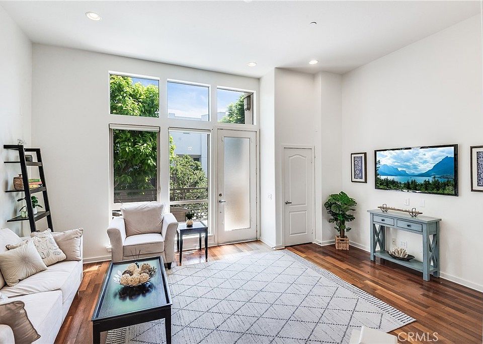 1st image of 5403 W 149th Pl Unit 3