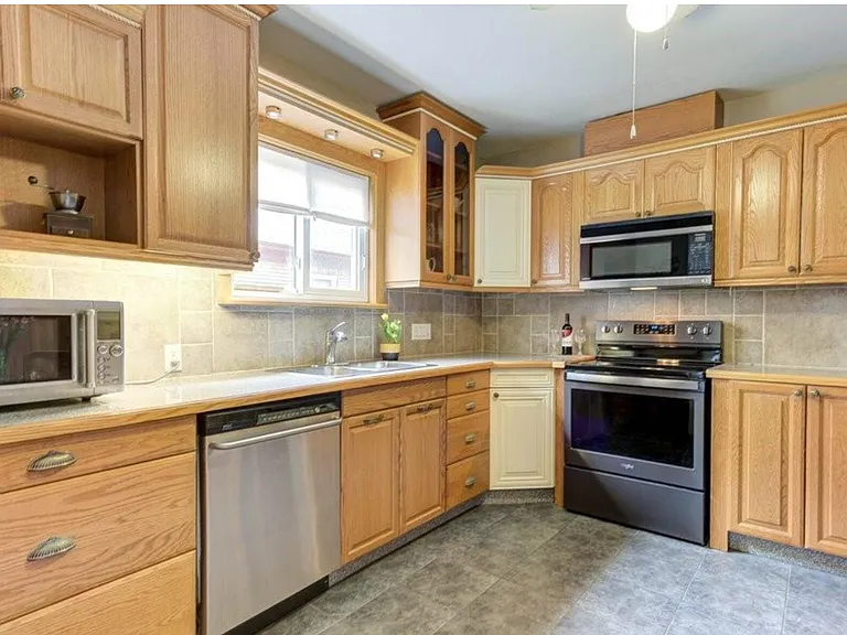 296 Patricia Ave #1 — Photo 11