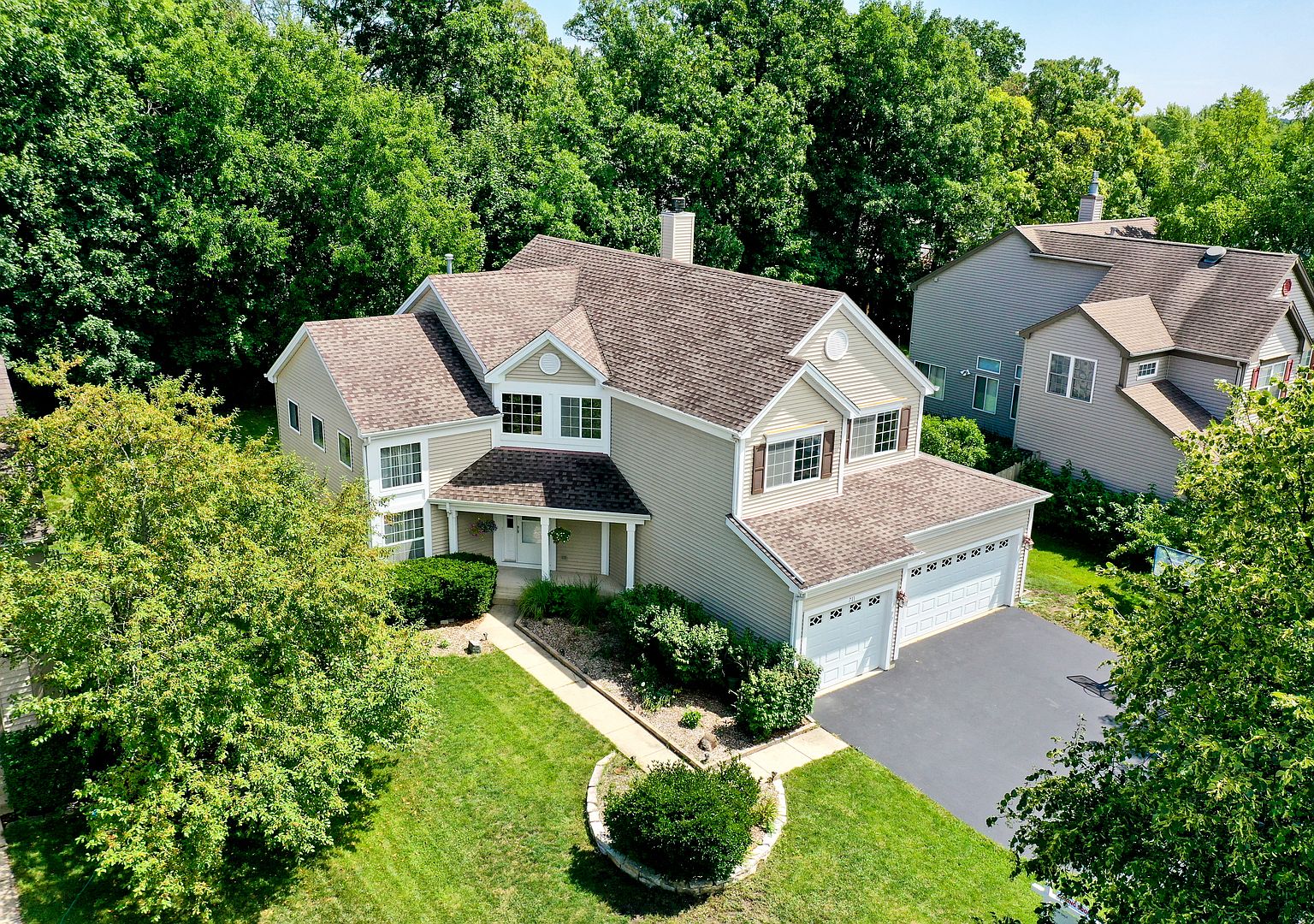 711 Ravinia Dr, Gurnee, IL 60031 | Zillow