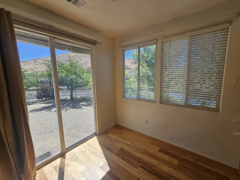 3777 Herons Landing Dr — Photo 15