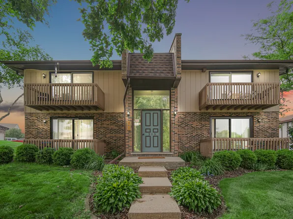 213 N Vine St Unit 3, New Lenox, IL 60451