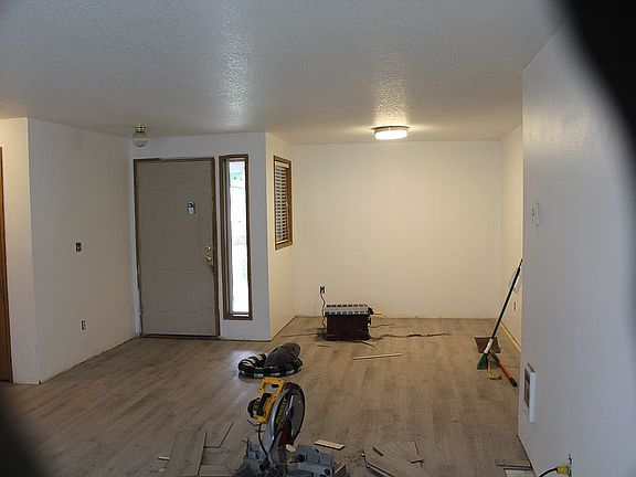 4th image of 13312 NE 24th St