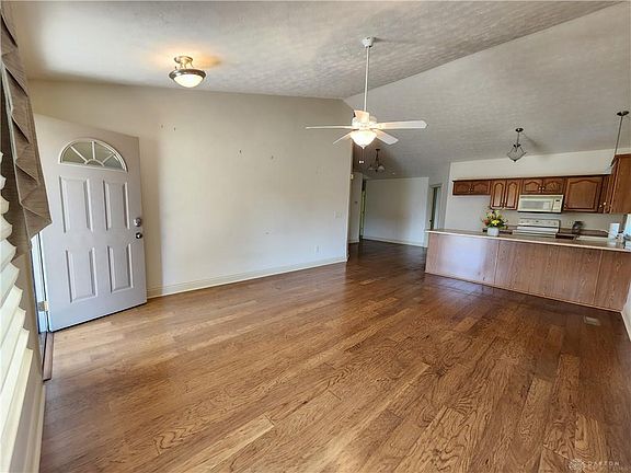 5th image of 759 Waldsmith Way