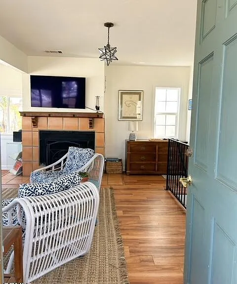 248 Cahuenga Dr — Photo 65