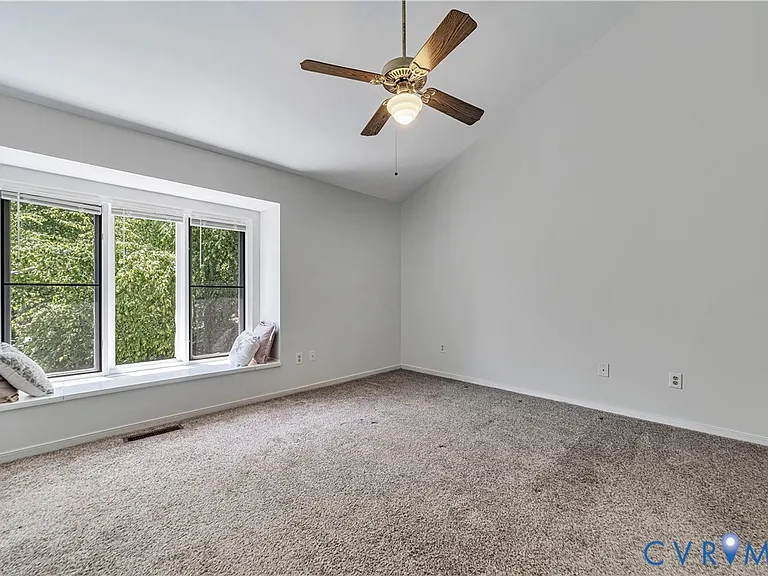 2716 Schooner Ct — Photo 18