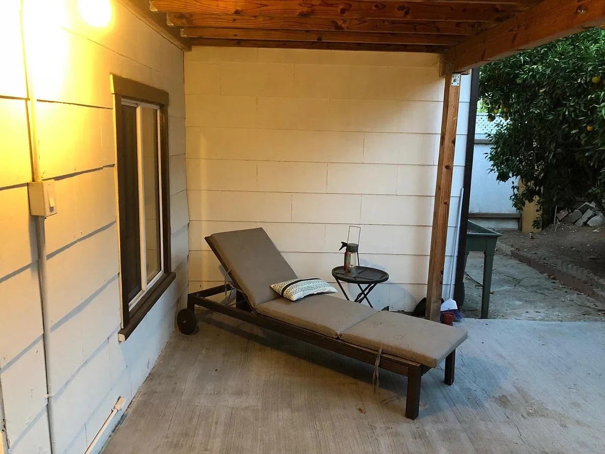 1147 Scofield Dr — Photo 4