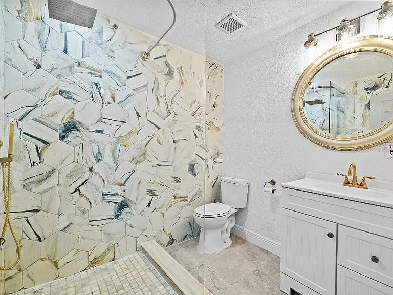 6935 Dimarco Rd — Photo 20