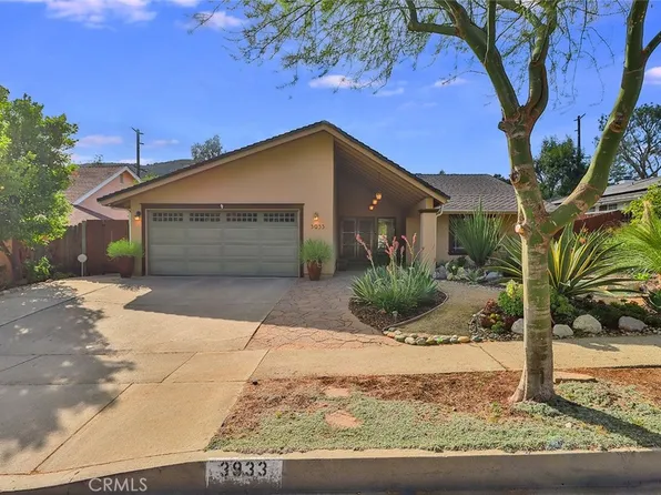 3933 Patrick Henry Pl, Agoura Hills, CA 91301