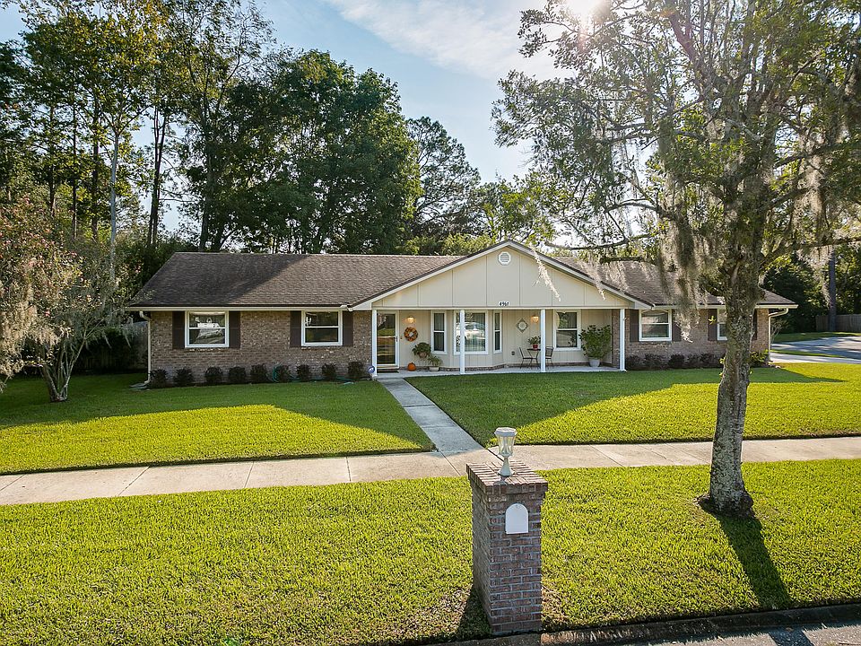 1st image of 4961 Lofty Pines Cir W
