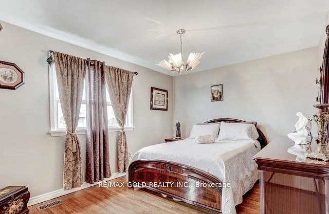 6 Monaco Ct — Photo 13