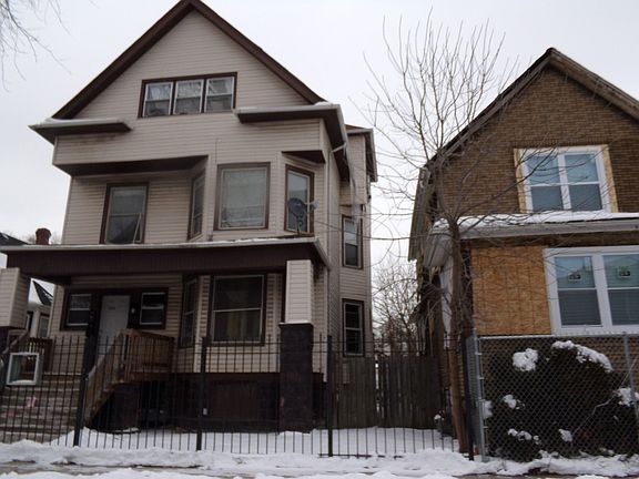 2nd image of 537 N Leclaire Ave