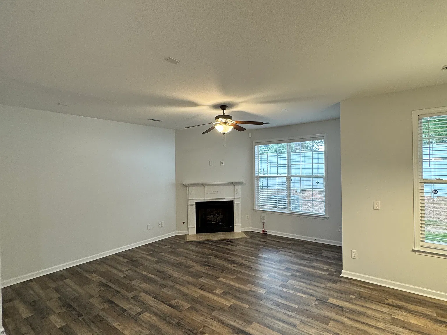 3 bed, 1800 sqft, $1,850 — Photo 3