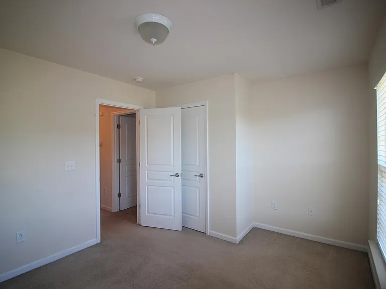 8809 Macedonia Lake Dr — Photo 25