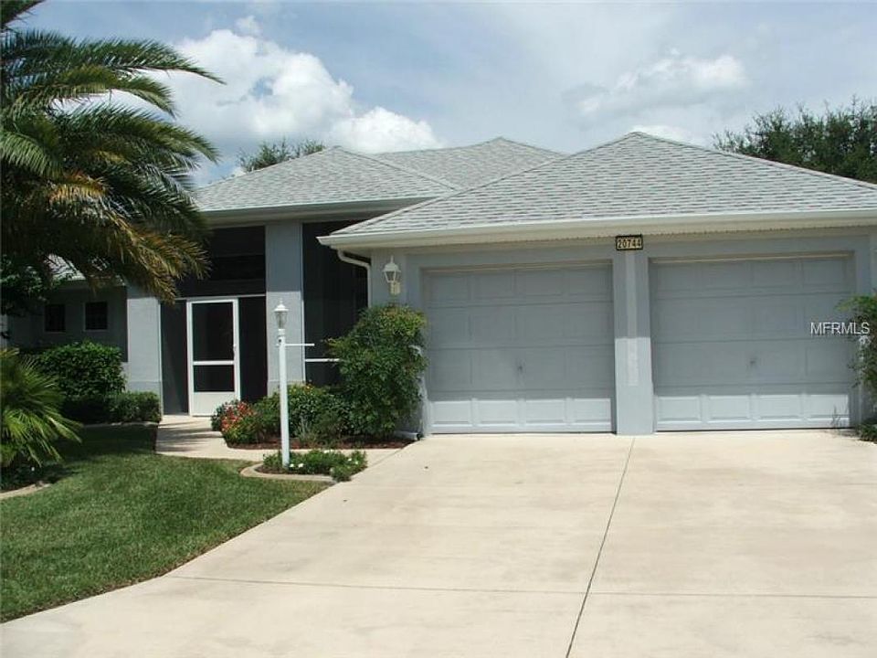 1st image of 20744 Queen Alexandra Dr