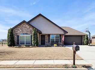 2709 Blake Dr, Hartselle, AL 35640