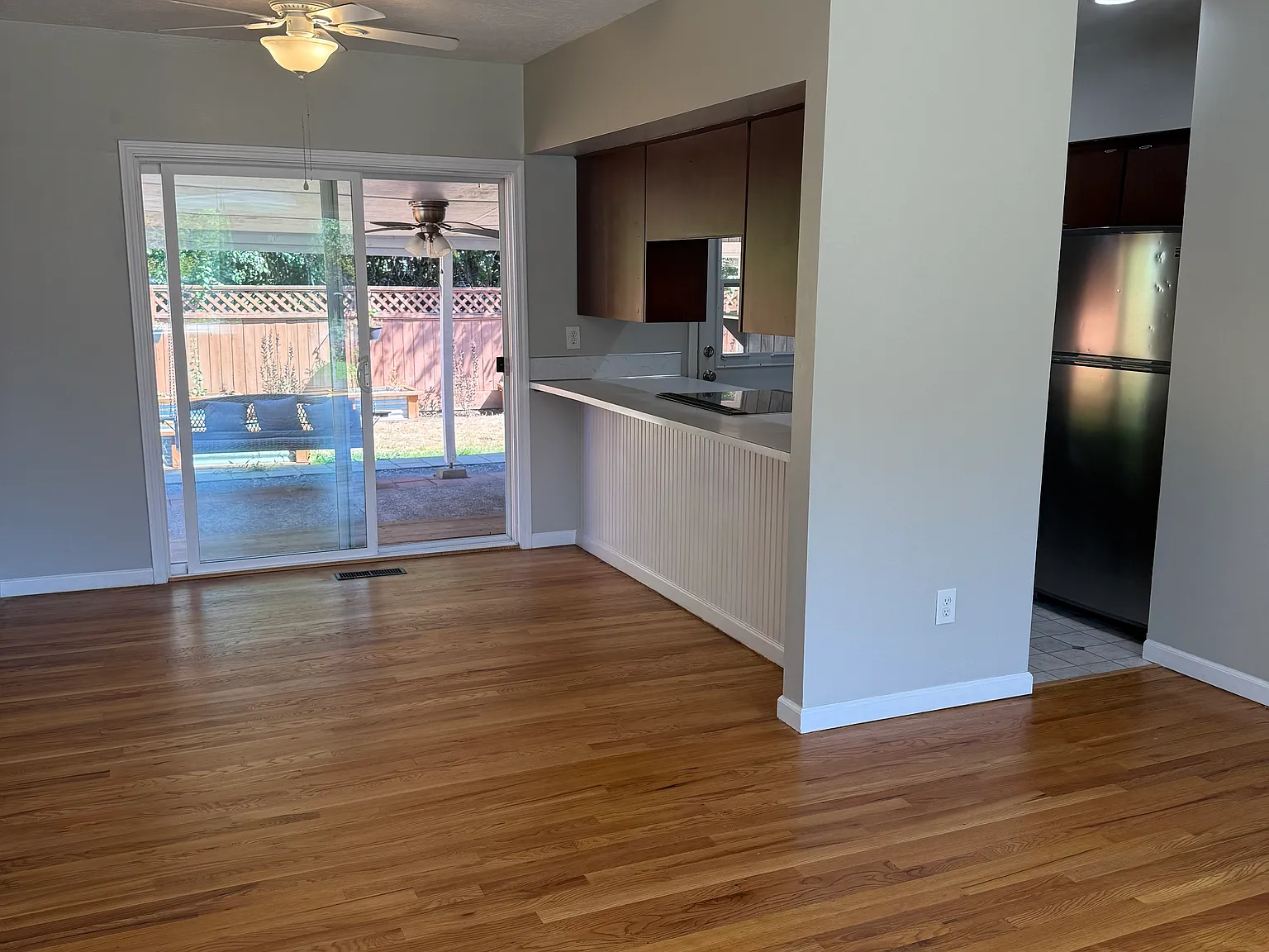 2 bed, 1000 sqft, $2,000 — Photo 4