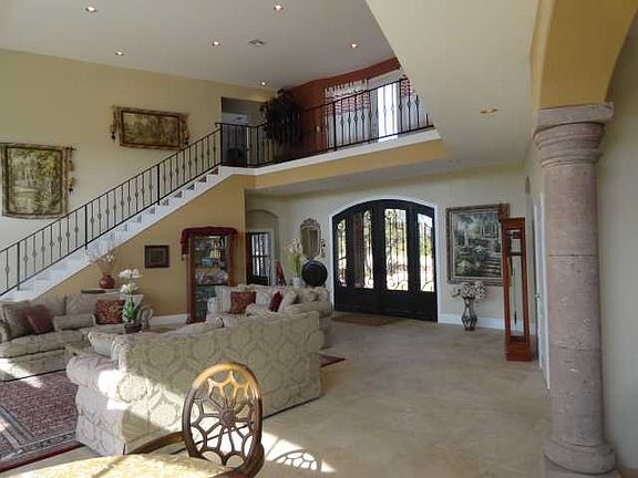 4th image of 20401 Cordill Ln