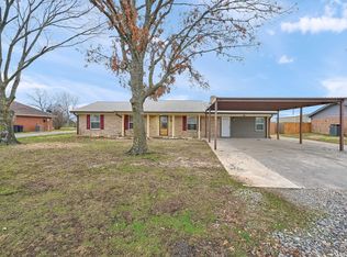 810 Amy Way, Bonham, TX 75418