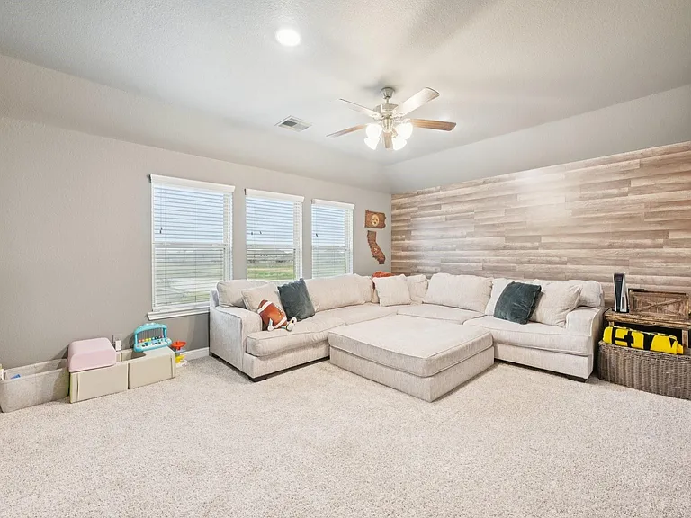 2406 Harborwood Ct — Photo 35