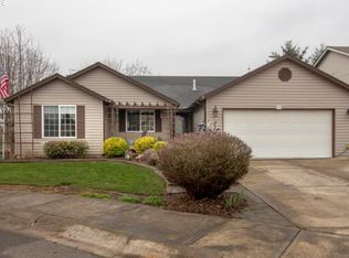218 Hauser Ct, Molalla, OR 97038