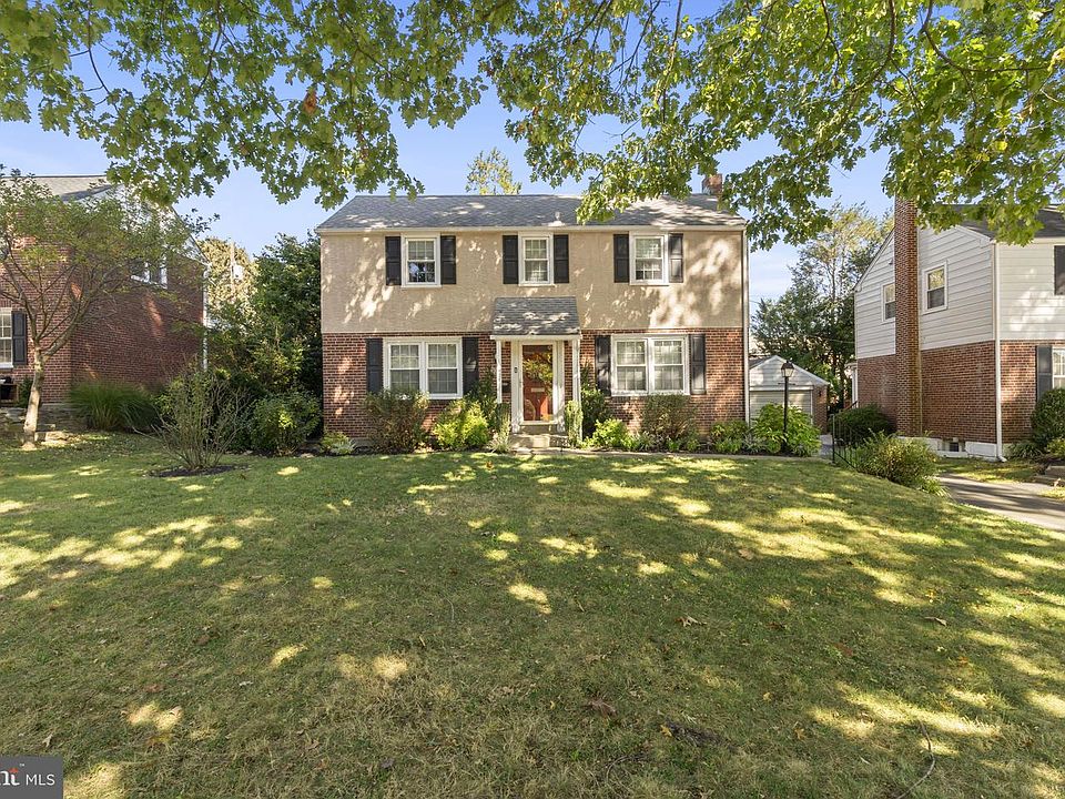 1st image of 222 Wickford Rd