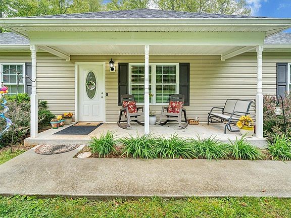 4th image of 1508 Brookville Cir