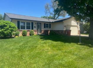 2702 Worcester Dr, Champaign, IL 61821