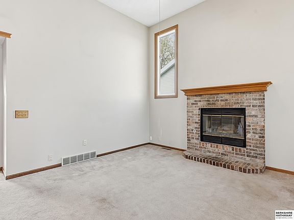 5th image of 14010 S 35th St