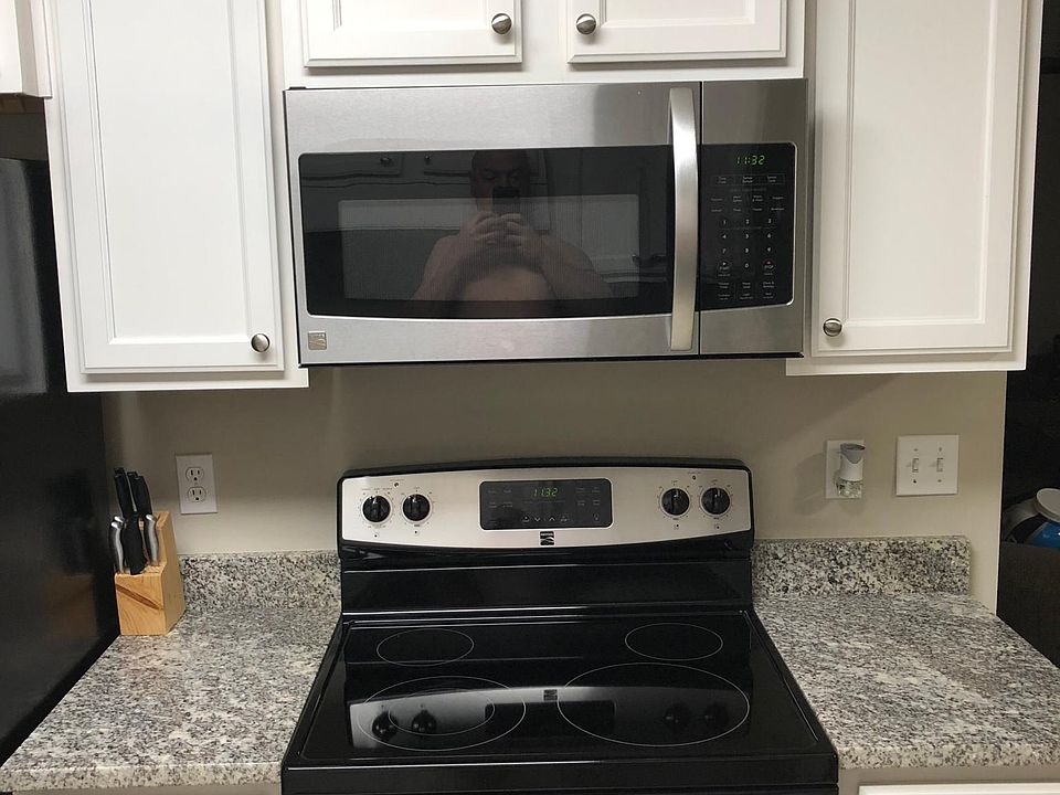 2nd image of 28 Lane Dr #28