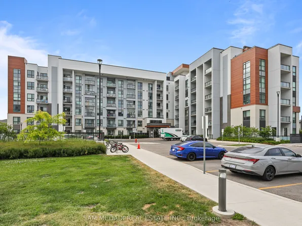 460 Gordon Krantz Ave #314, Milton, ON L9E 1Z2