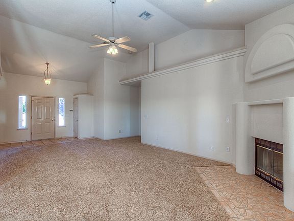 4th image of 4781 Hilda Dr