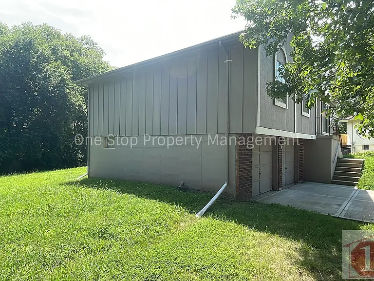 17311 E 51st Ct S — Photo 3