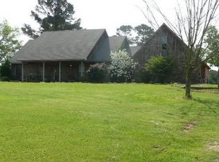 820 Johnson Rd, Carthage, MS 39051