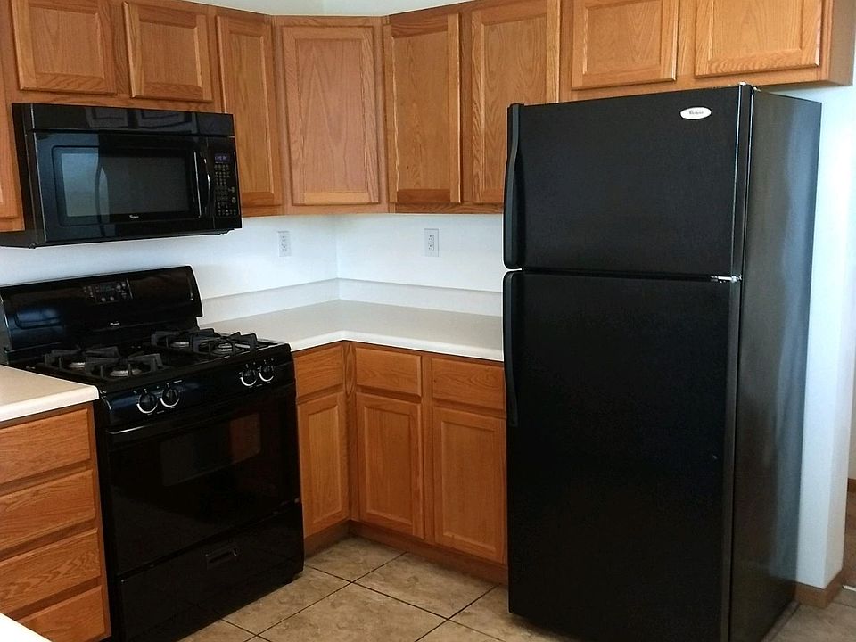 Comes with stove, ref & dishwasher