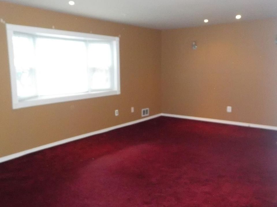 1st image of 397 Abingdon Ave