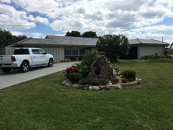 2nd image of 1631 Columbian Dr