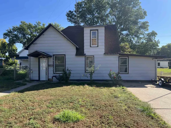 315 S WALNUT STREET, North Platte, NE 69101