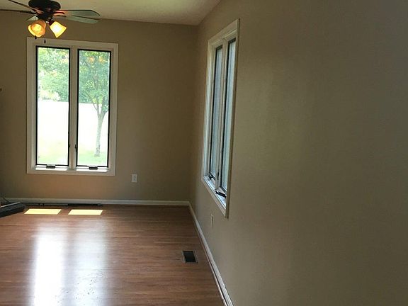 4th image of 124 Bellemeade Dr