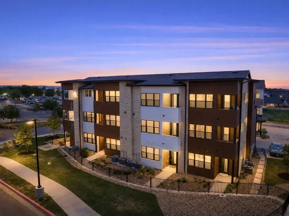 315 Holton Dr #201, Austin, TX 78737
