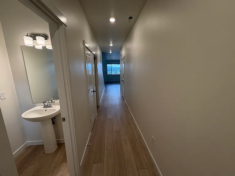609 103rd Ct SE — Photo 13